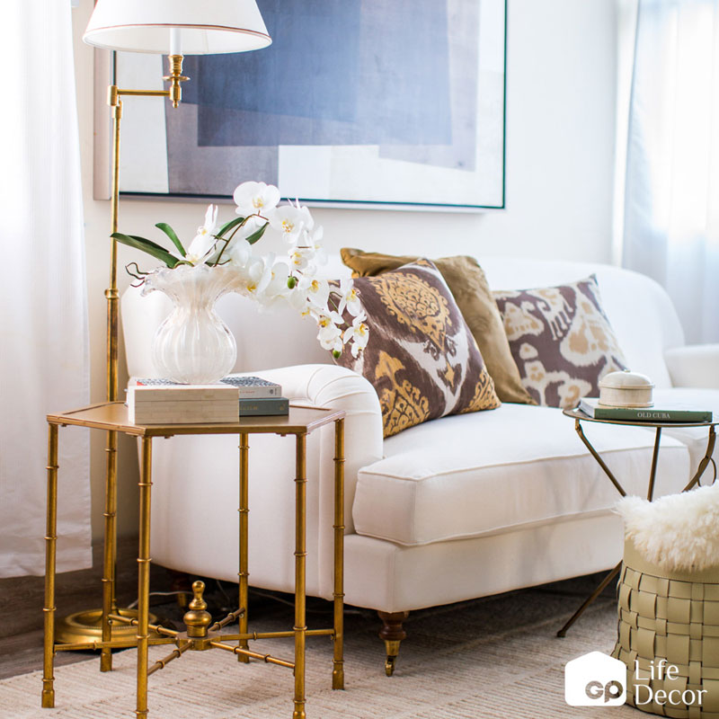 Ambiente da coleção Golden Lush com a decoração dourada