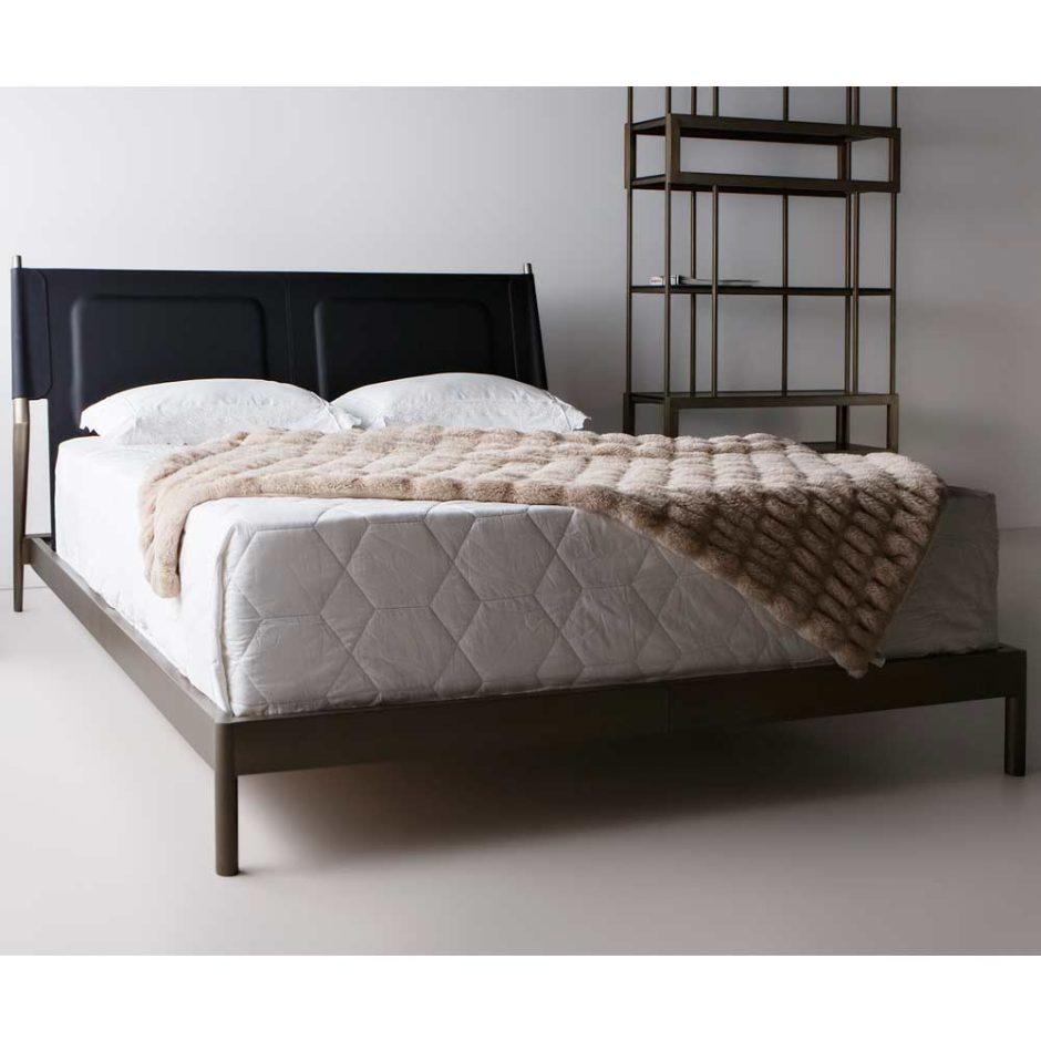 Cama Gal