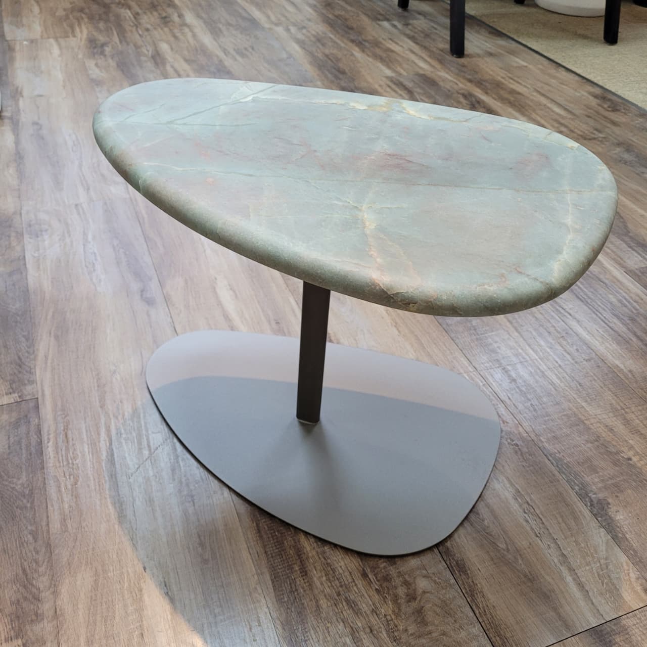 Mesas Papaya Marmore Jadore (Pronta-Entrega) – Por R$5.500 - Image 1