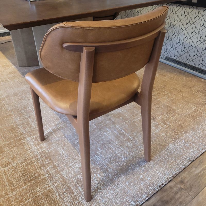 Cadeira Tula (Pronta Entrega) - Por R$1.650 (cada)