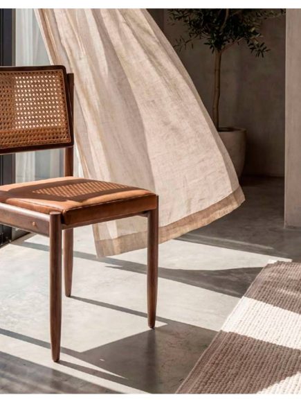 Cadeira Encosto Palha Pivot