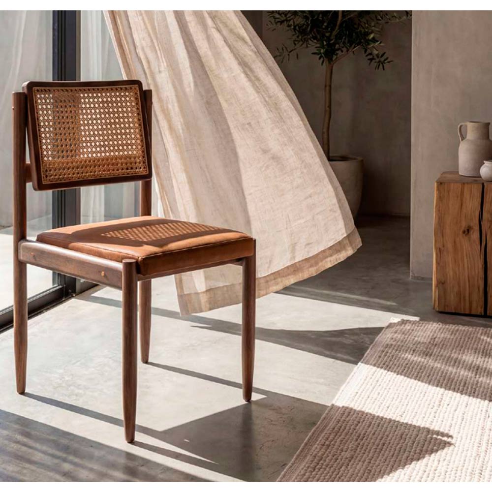 Cadeira Encosto Palha Pivot